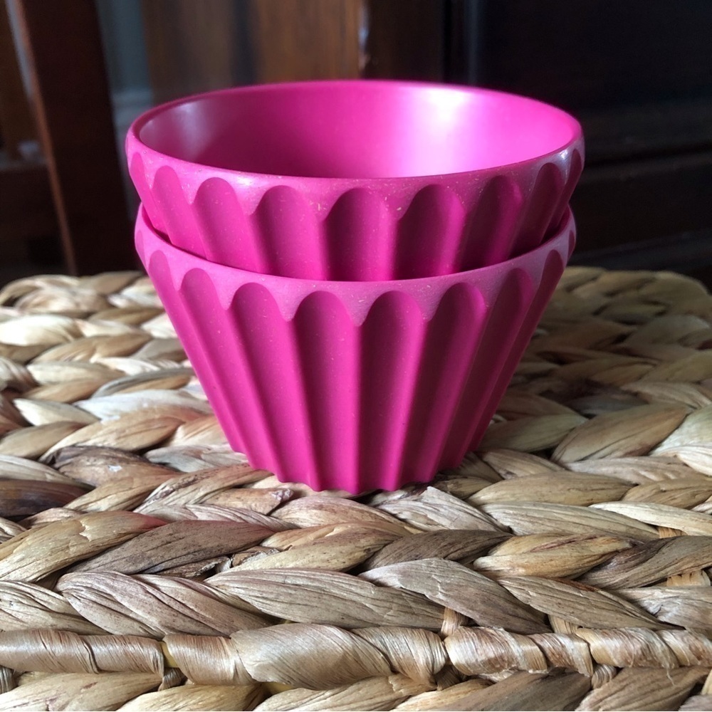 2pc. pink cupcake liner snack bowls